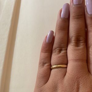 14K yellow gold band